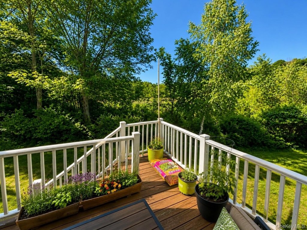 56 Rambling Brook Road - Photo 15