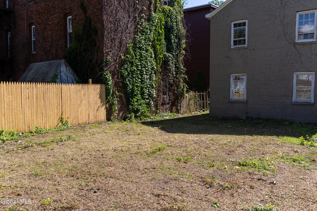 11 Jefferson Street - Photo 14