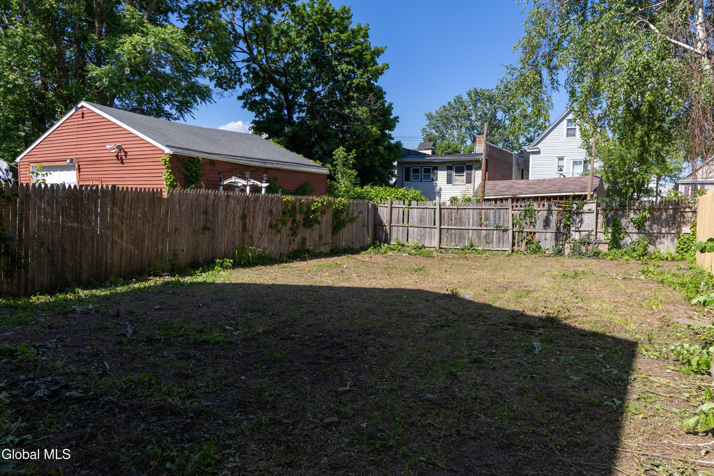 11 Jefferson Street - Photo 12
