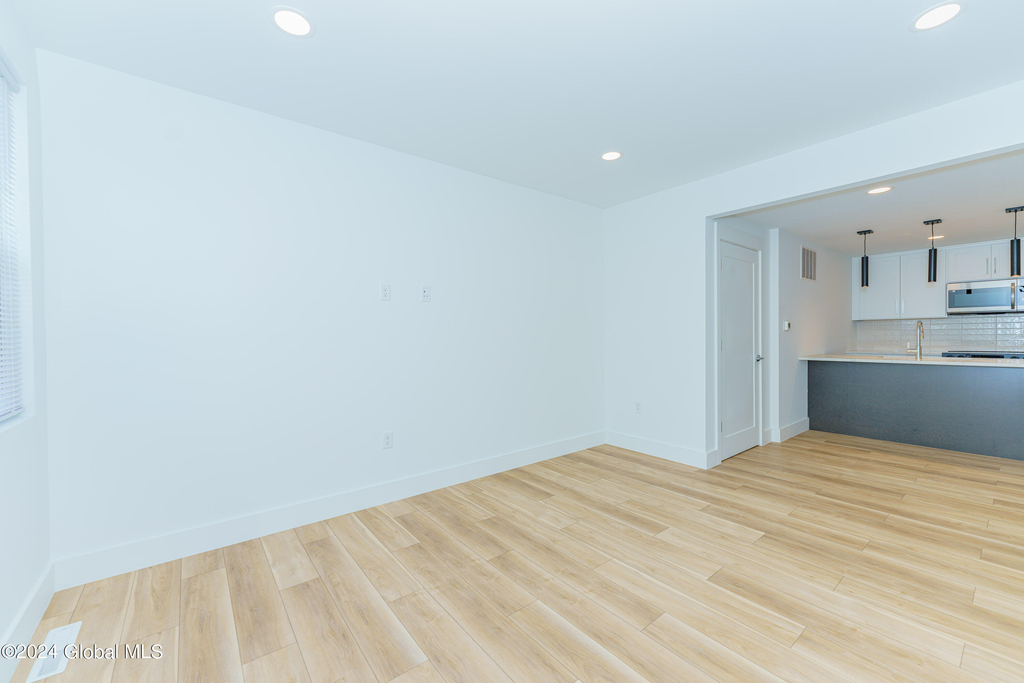 9 Laura Drive - Photo 11