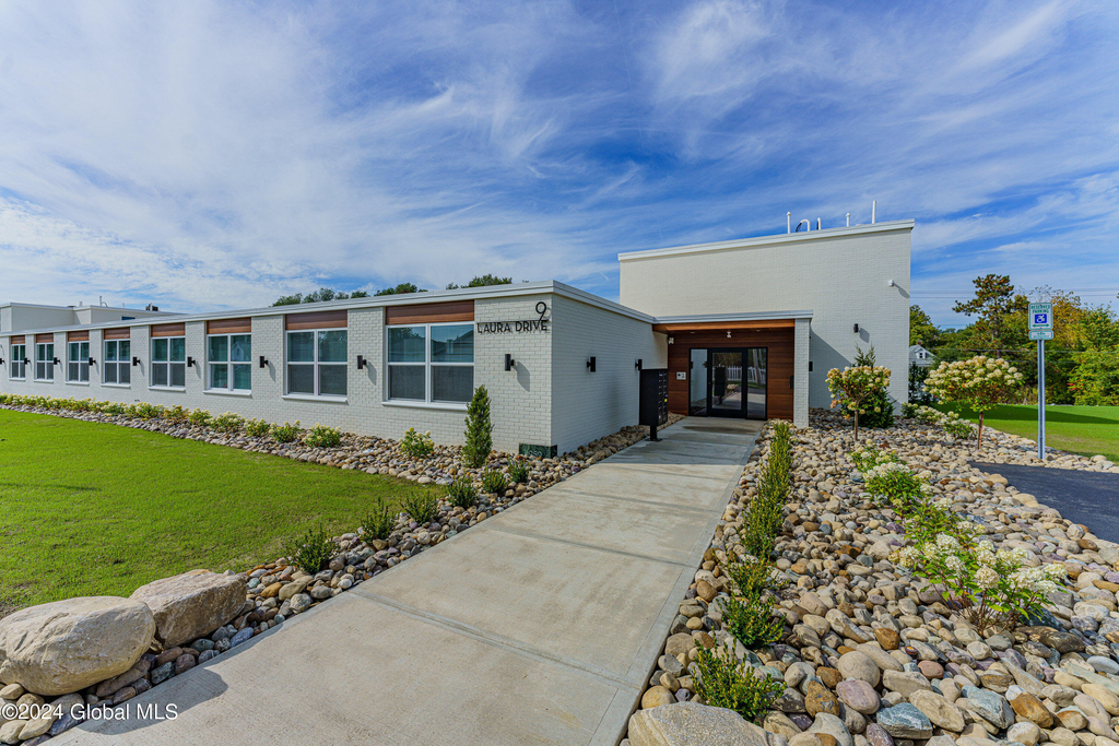 9 Laura Drive - Photo 0