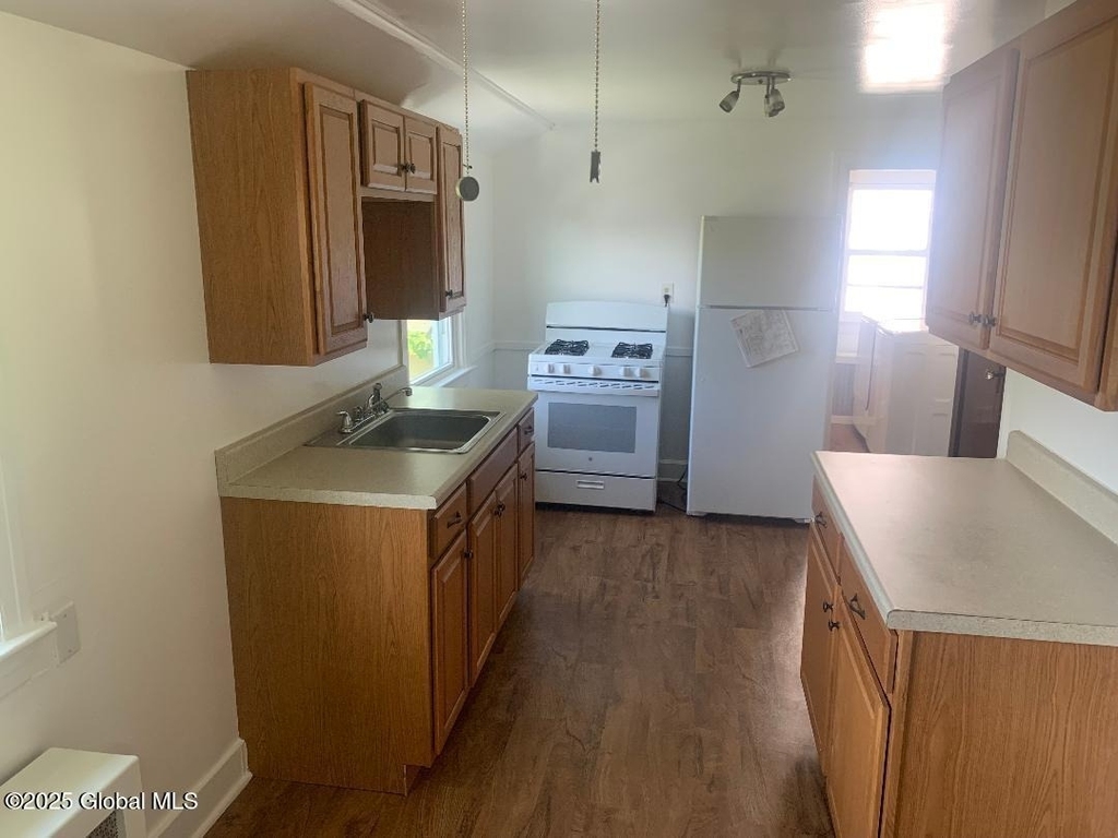 104 Thornton Street - Photo 4