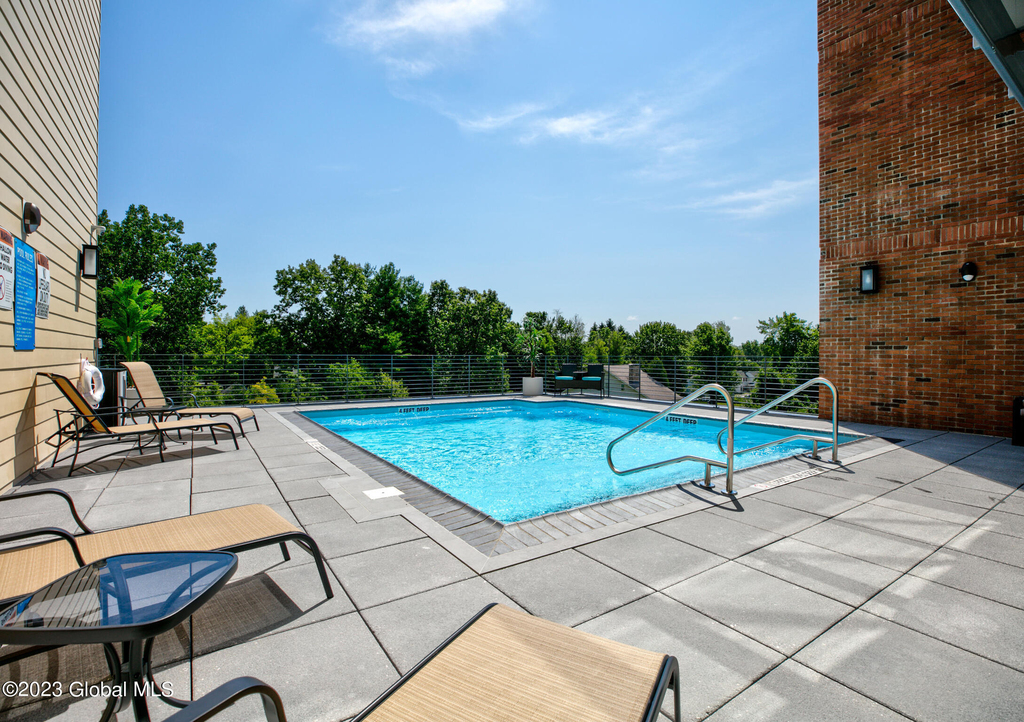 116 West Avenue - Photo 11