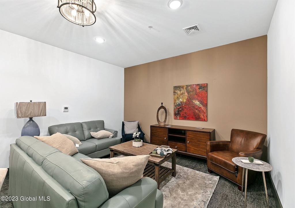 116 West Avenue - Photo 13