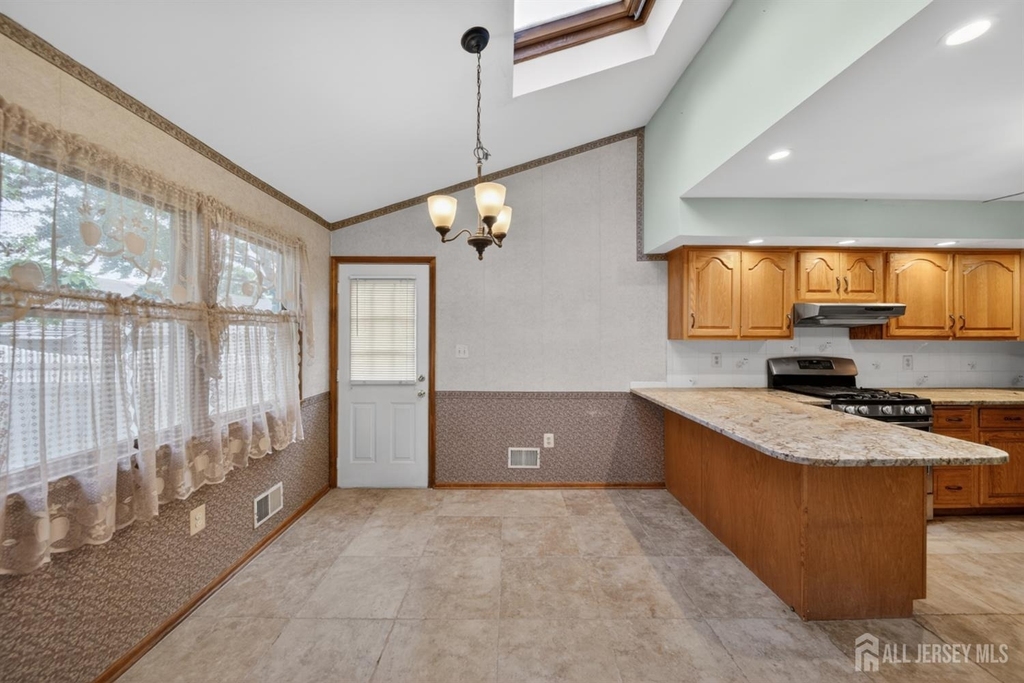 95 Pine Street - Photo 3