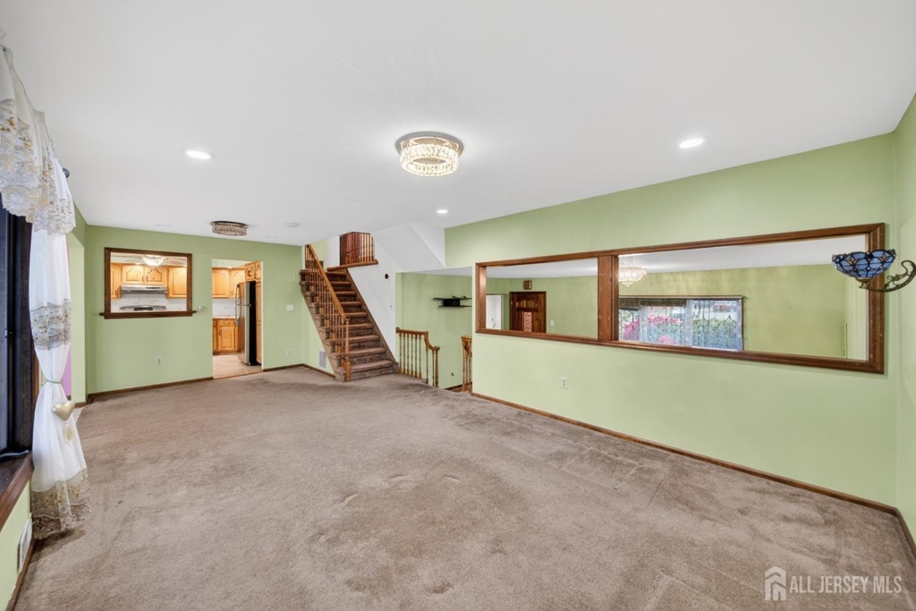 95 Pine Street - Photo 4