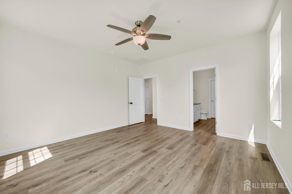 228 Park Lane - Photo 18