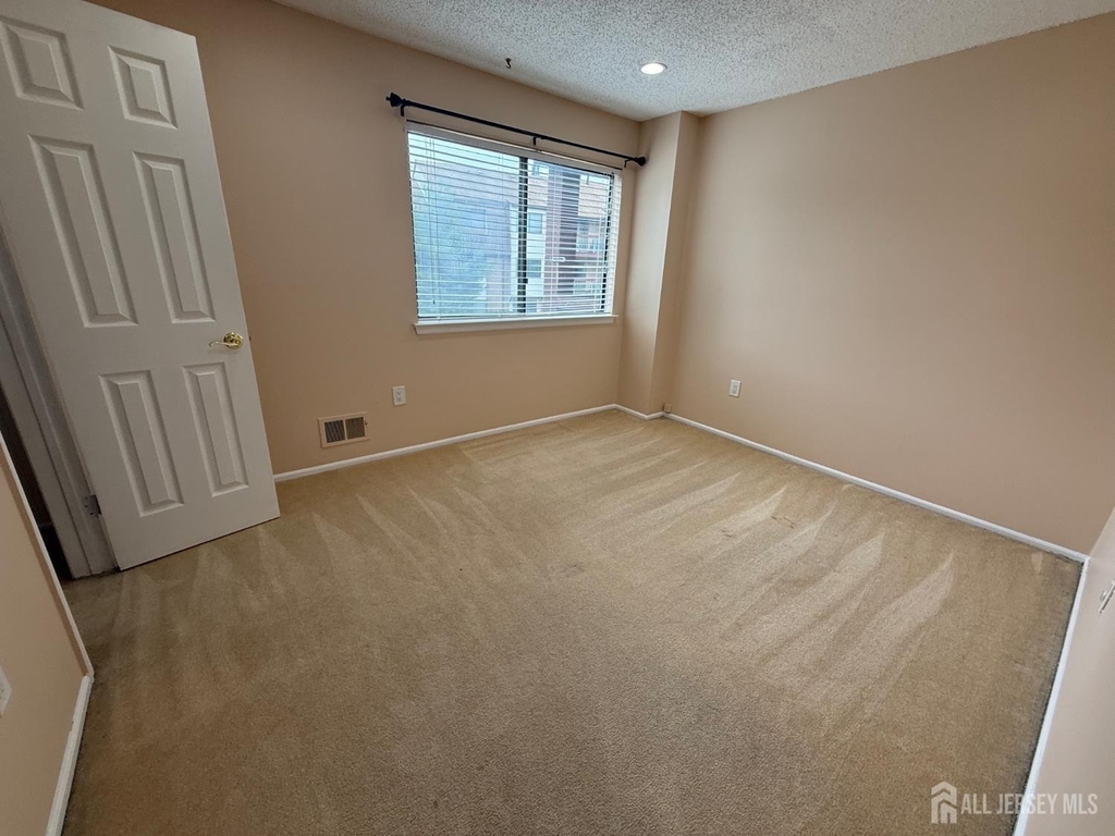 1302 Edison Glen Terrace - Photo 22
