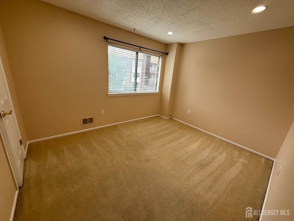 1302 Edison Glen Terrace - Photo 25