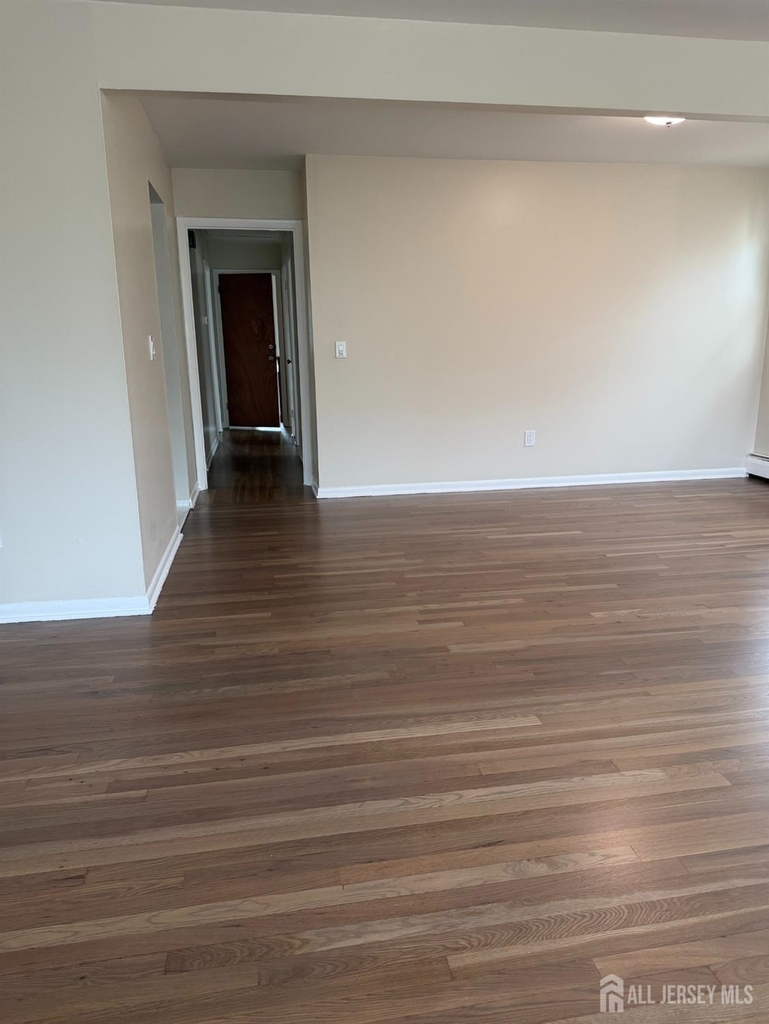 2518 Spruce Street - Photo 8