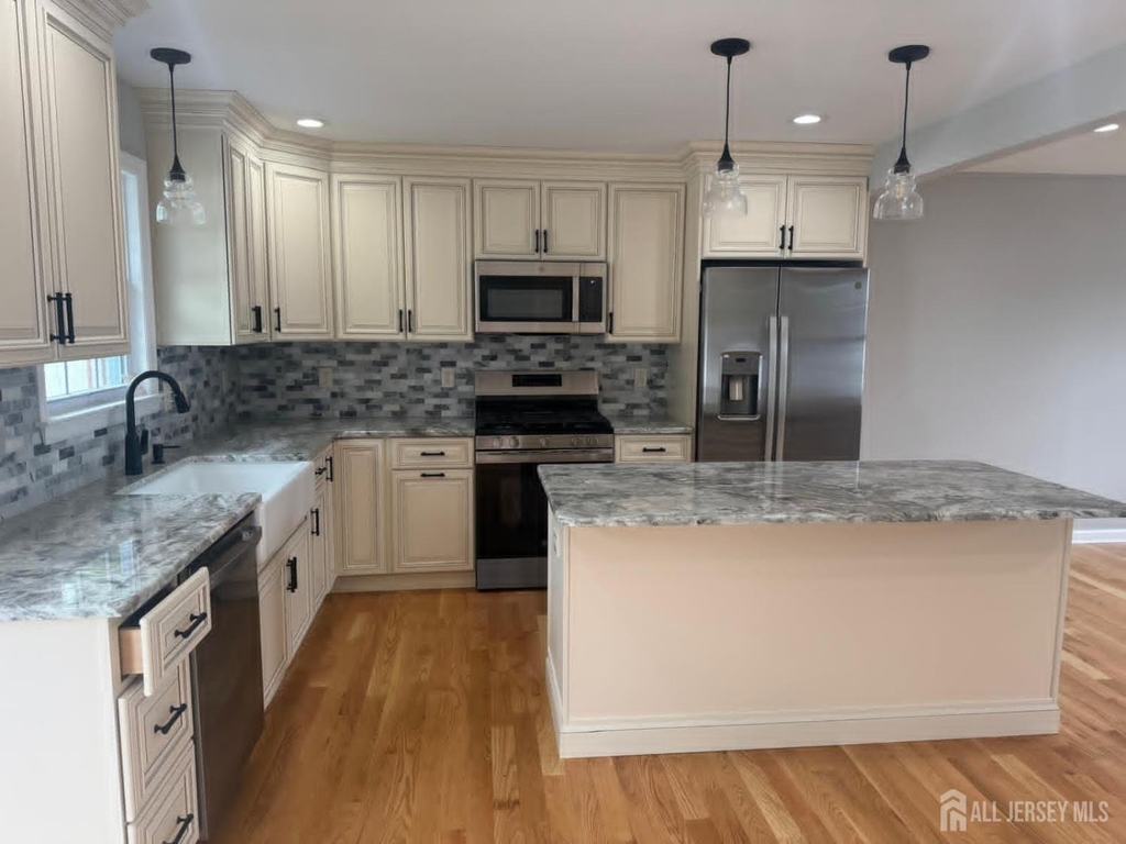 109 Pearl Place - Photo 2