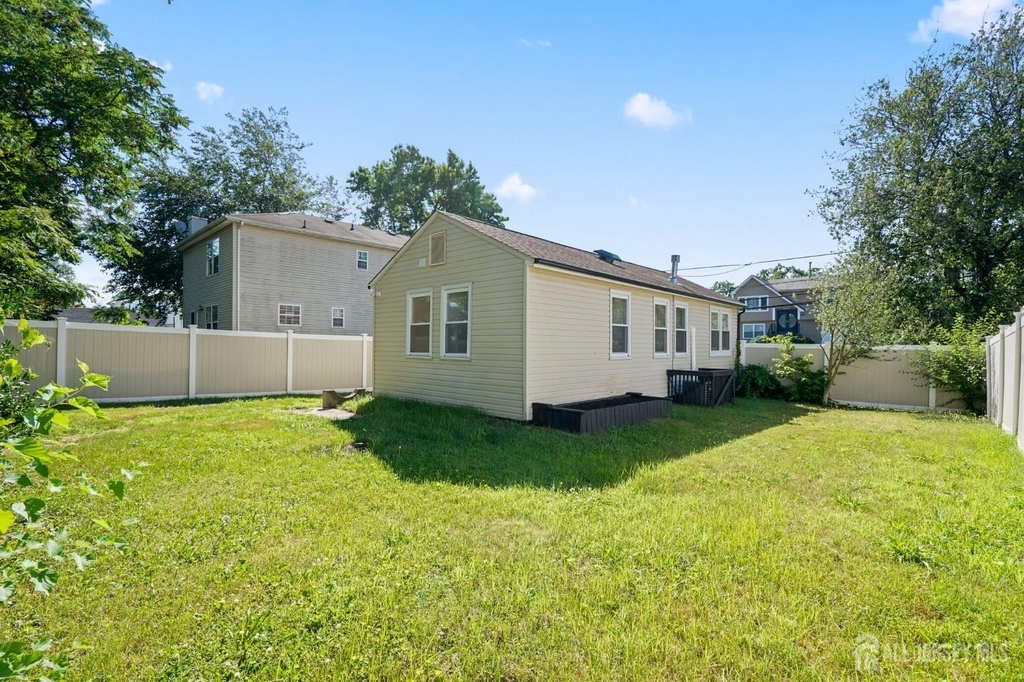 250 Brookside Avenue - Photo 23