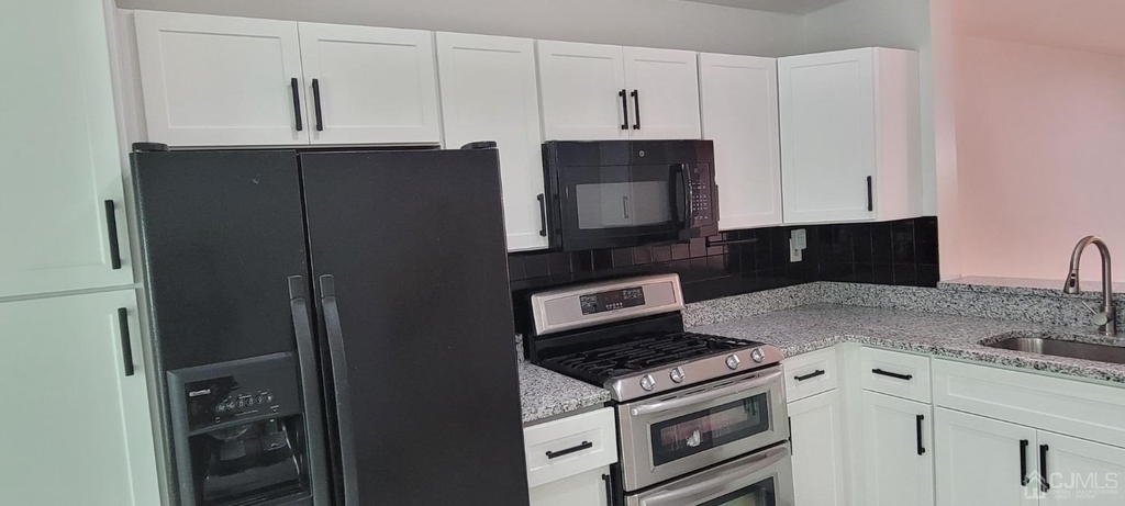 1408 Locust Court - Photo 2