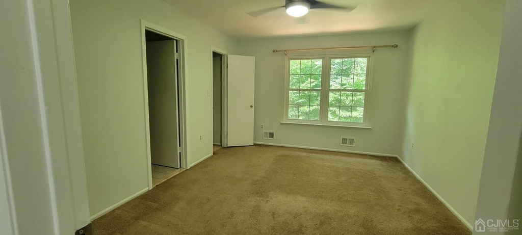 1408 Locust Court - Photo 14