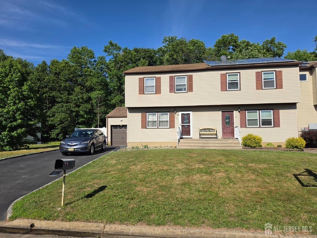 405 Frederick Avenue - Photo 0