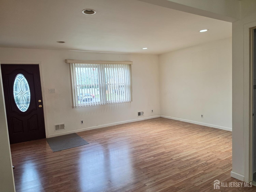 405 Frederick Avenue - Photo 13
