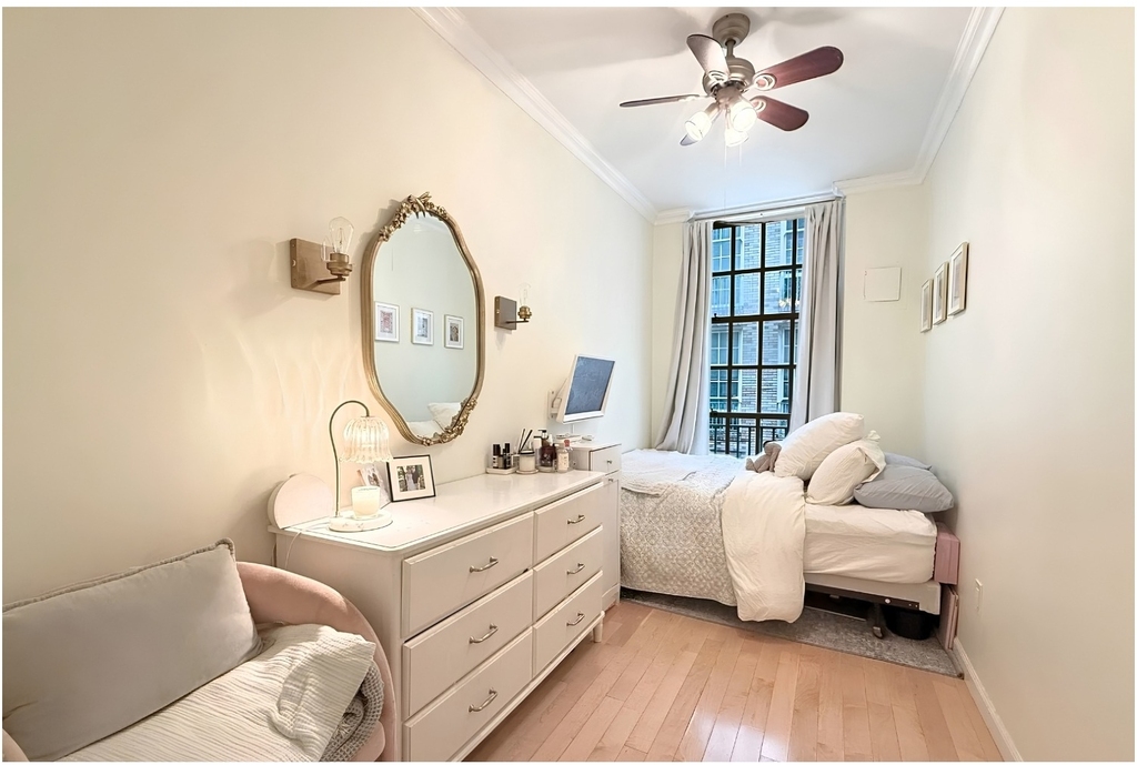 509 E 77th Street - Photo 2