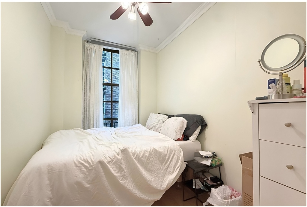 509 E 77th Street - Photo 3