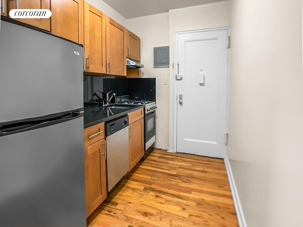 151 E 81st Street - Photo 1