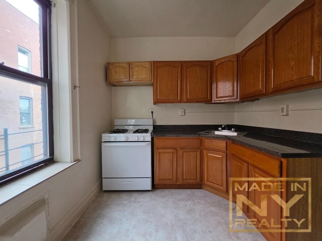 87-21 87th Street - Photo 0