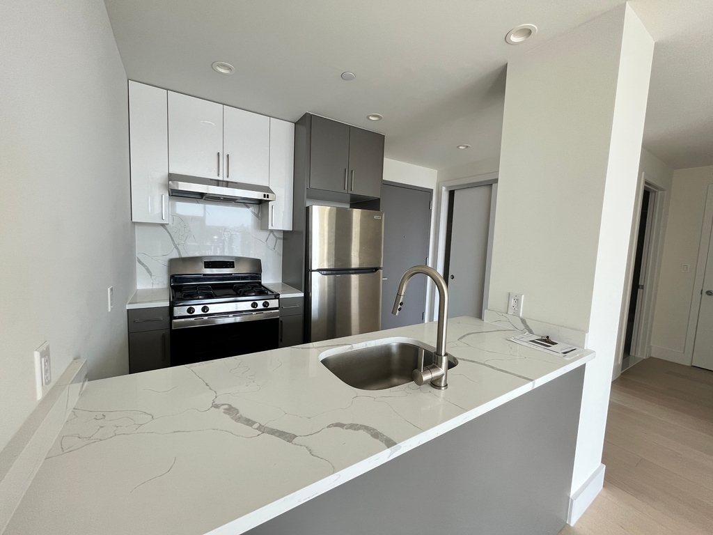 39-11 Queens Boulevard - Photo 2