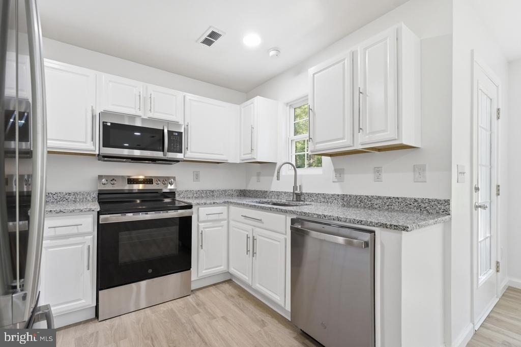 104 Hazel Drive - Photo 9