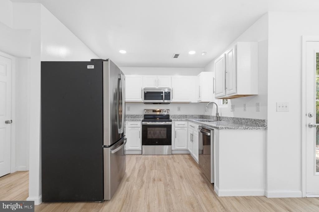 104 Hazel Drive - Photo 8