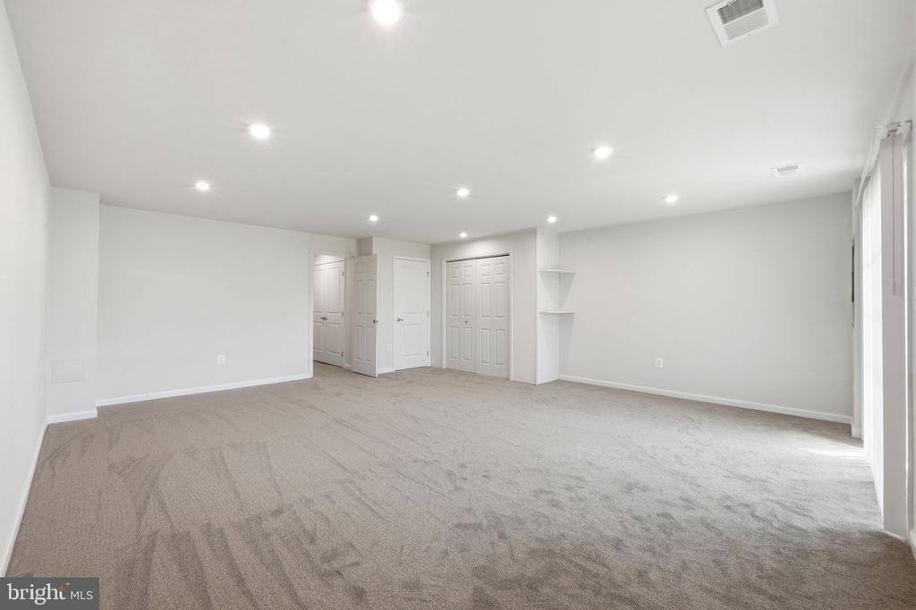 8718 Stevenson Lane - Photo 4