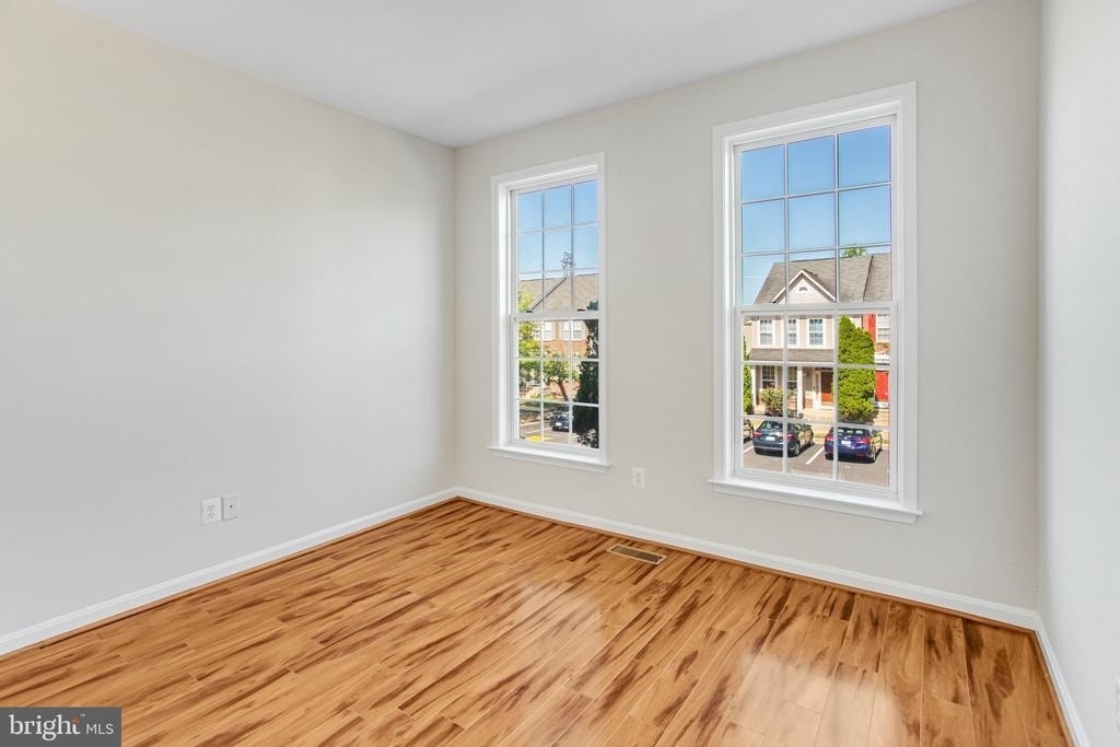 15519 Exmore Court - Photo 12