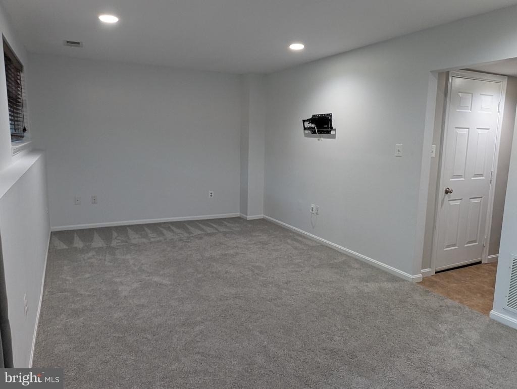 47574 Comer Square - Photo 34