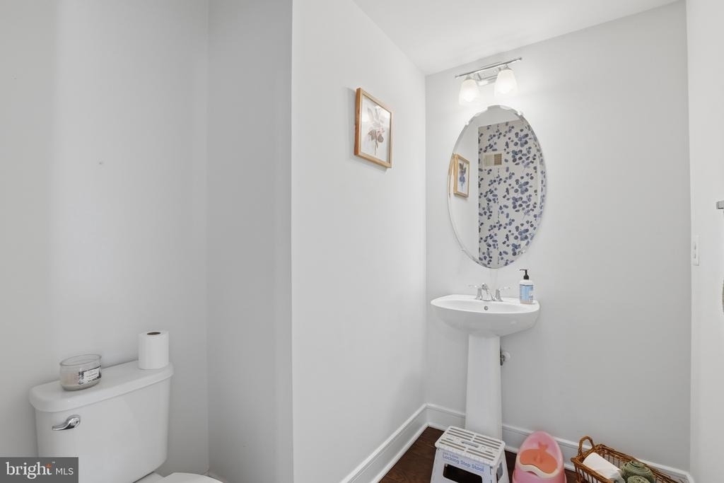 25419 Hartland Orchard Terrace - Photo 10
