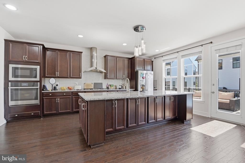 25419 Hartland Orchard Terrace - Photo 13