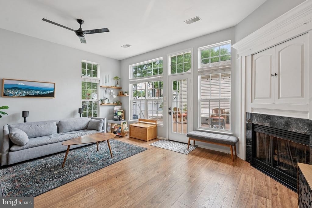 20353 Bowfonds Street - Photo 4