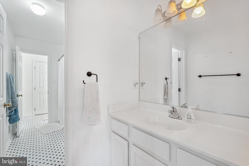 20353 Bowfonds Street - Photo 32