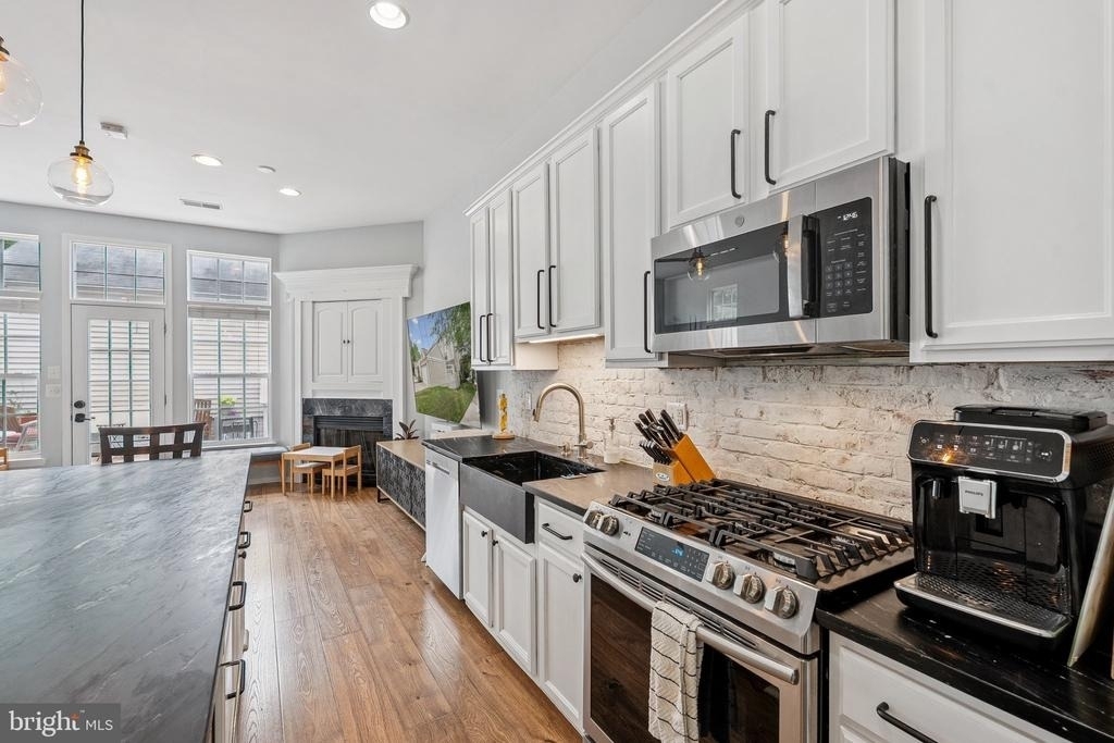 20353 Bowfonds Street - Photo 11