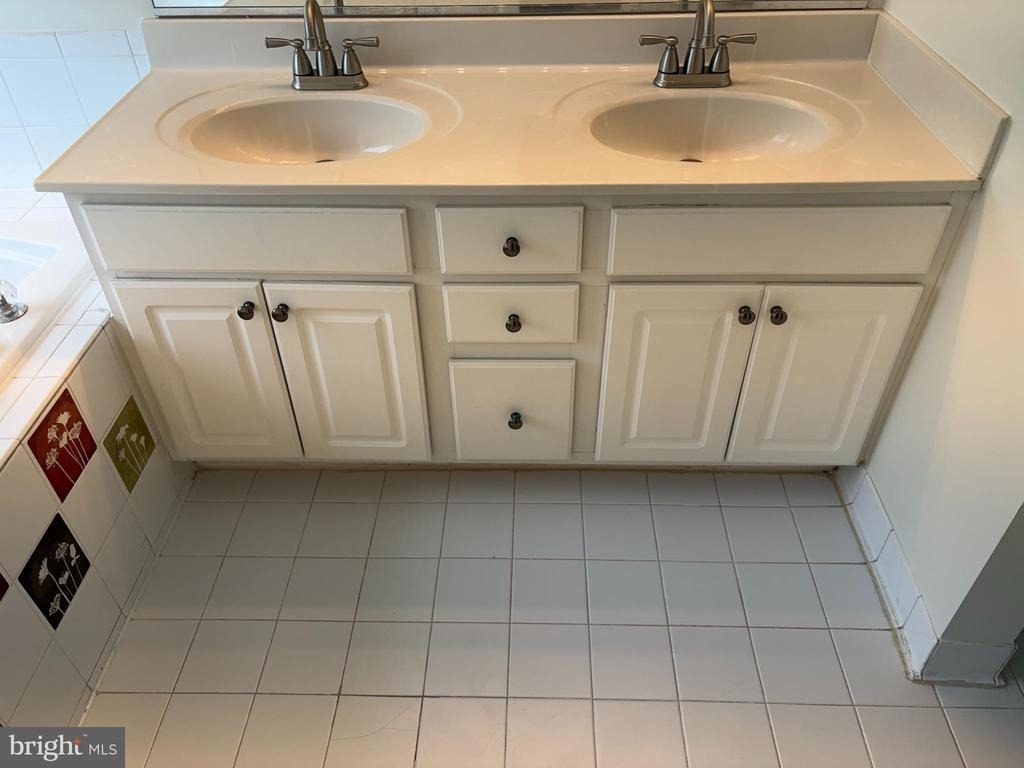 44221 Suscon Square - Photo 15