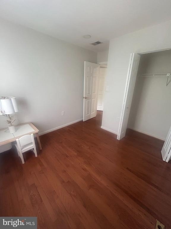 5664 Cabells Mill Court - Photo 6