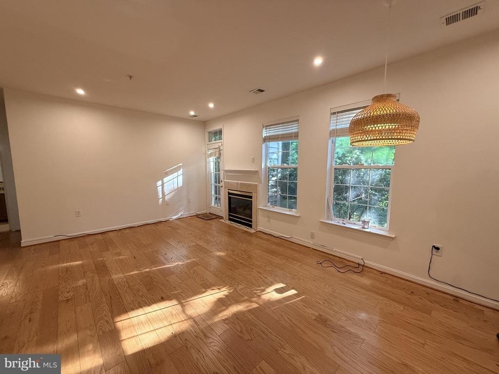 1300 Windleaf Drive - Photo 4