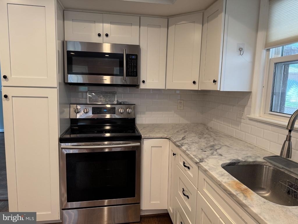 6603 Huntsman Boulevard - Photo 9
