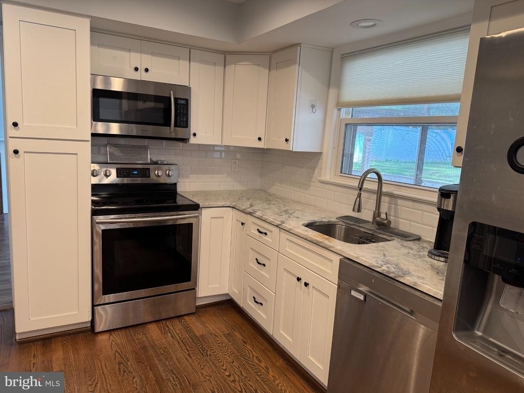 6603 Huntsman Boulevard - Photo 8