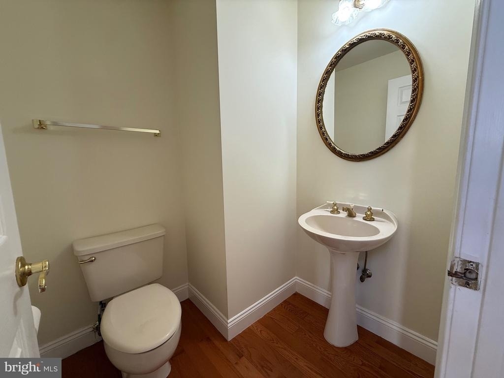10006 Manor Place - Photo 22