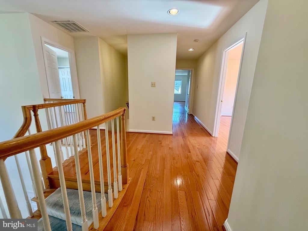 10006 Manor Place - Photo 26