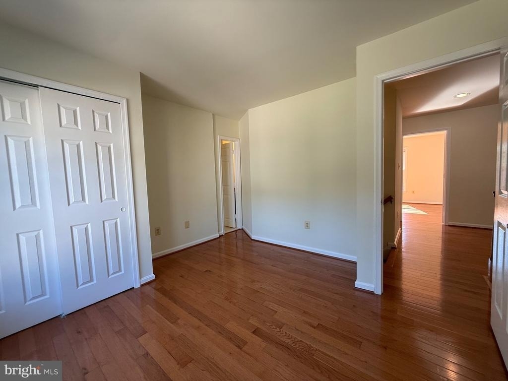 10006 Manor Place - Photo 34