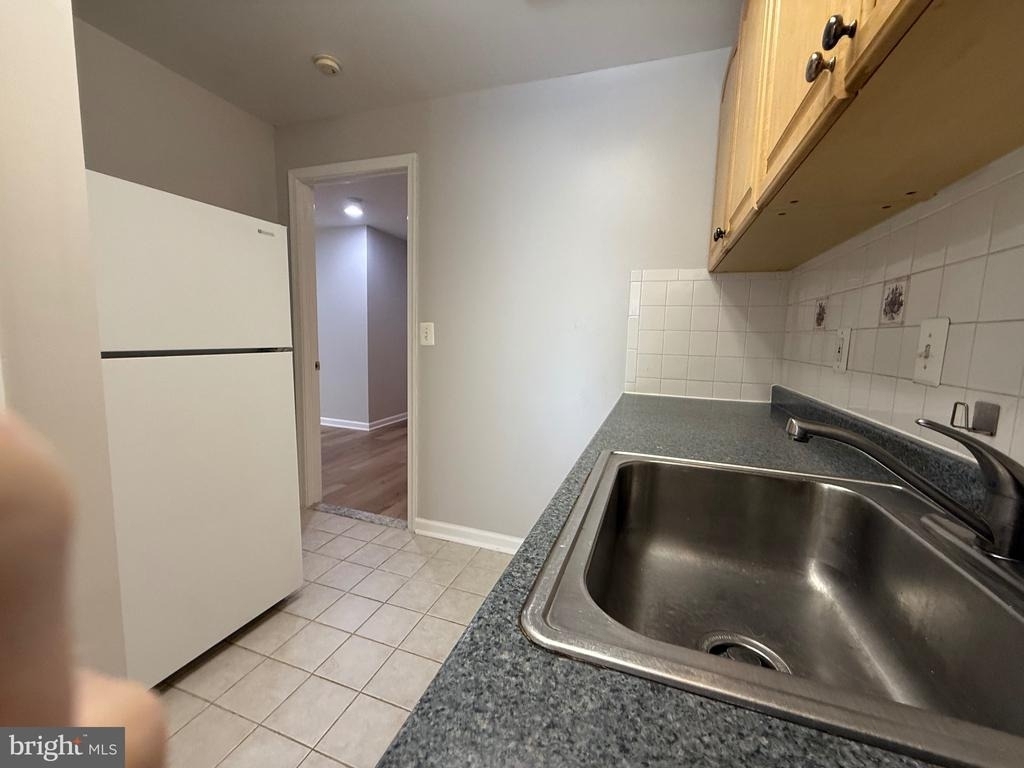 10006 Manor Place - Photo 41