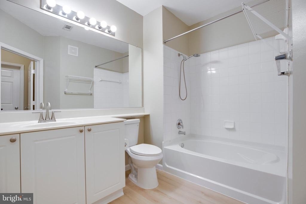 9480 Virginia Center Boulevard - Photo 15