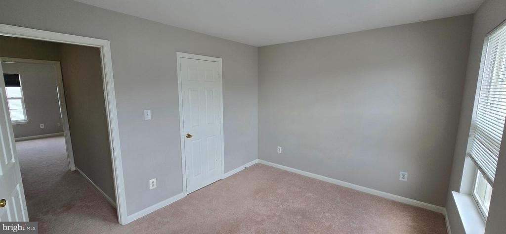 2436 Old Farmhouse Court - Photo 19