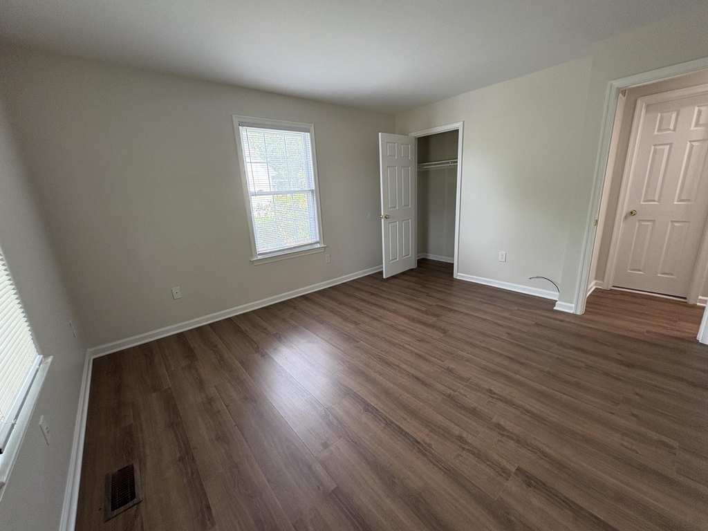 4305 Pleasant Valley Road - Photo 3