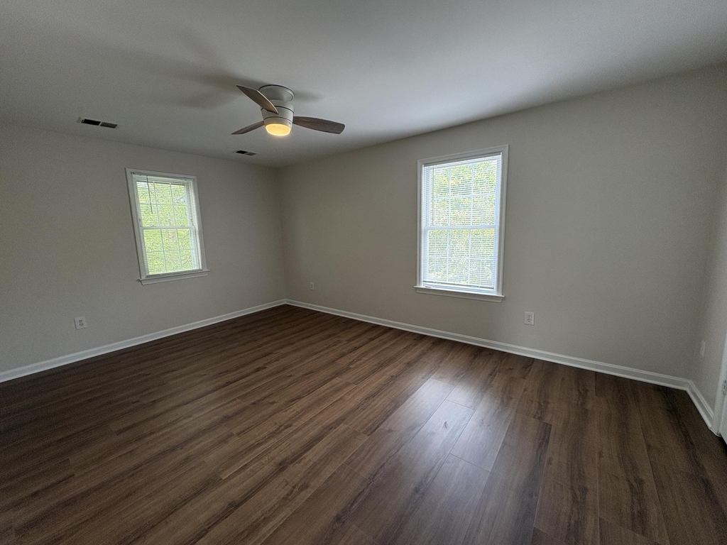 4305 Pleasant Valley Road - Photo 8