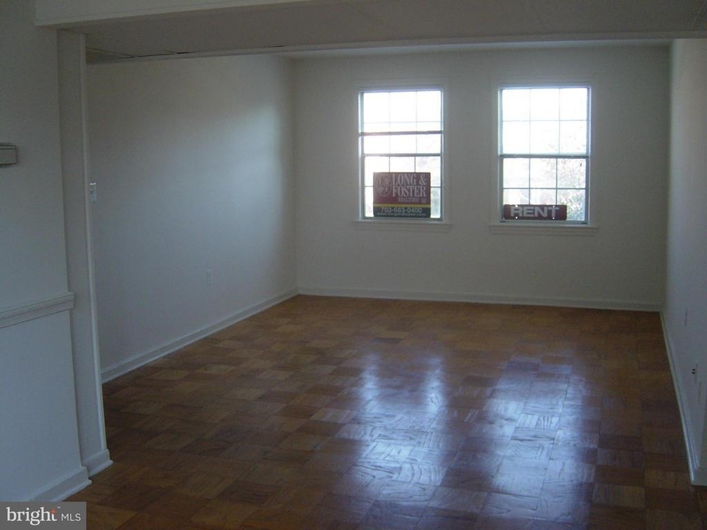 6604 10th Street - Photo 1