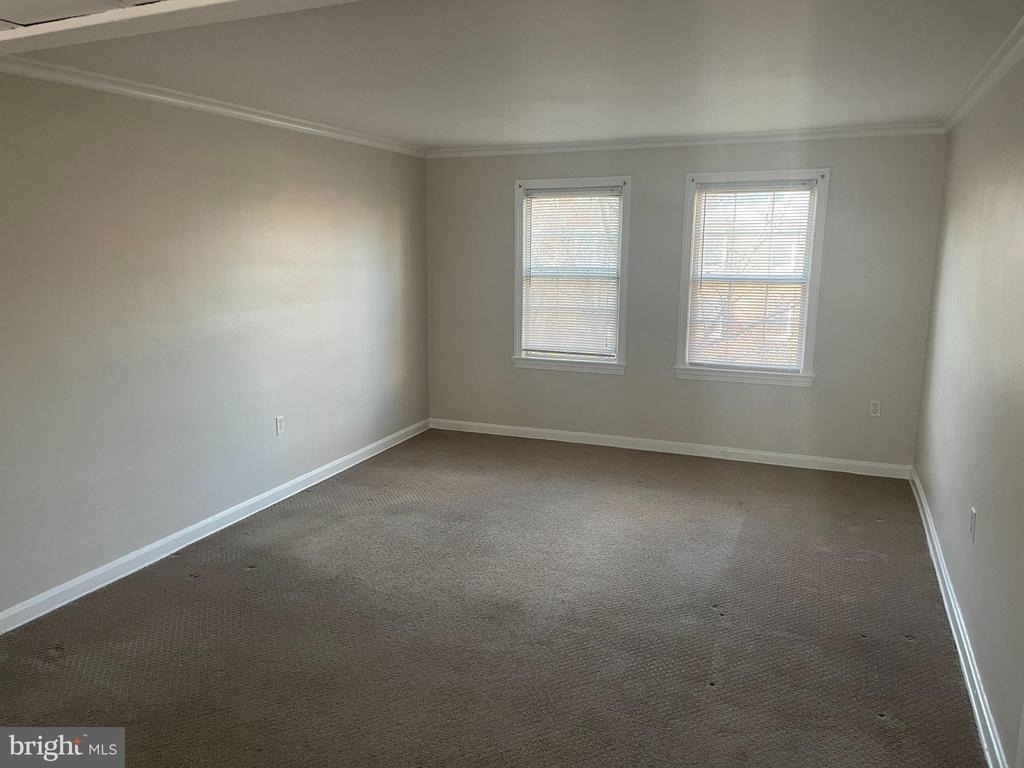 6704 W Wakefield Drive - Photo 6